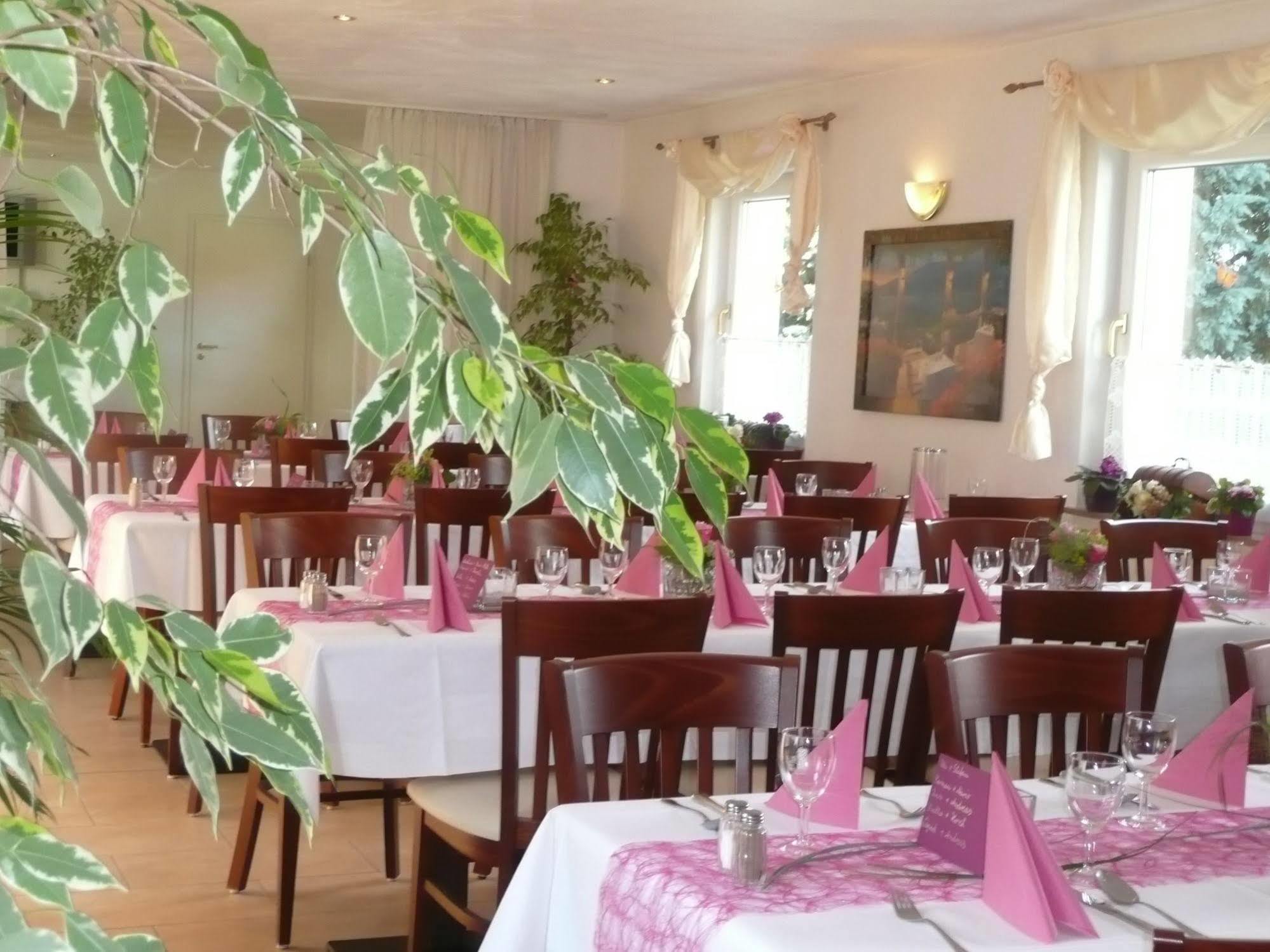 Landgasthaus Bonn Baunatal Bagian luar foto